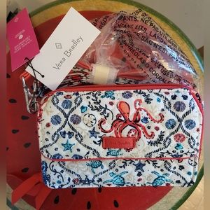 *NWT* Vera Bradley All in One Crossbody (Sea Life 2020)
